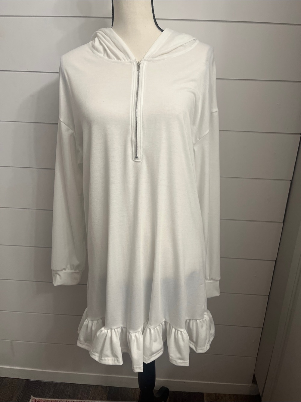 Women's White Long-Sleeve Hooded Ruffle Hem Dress